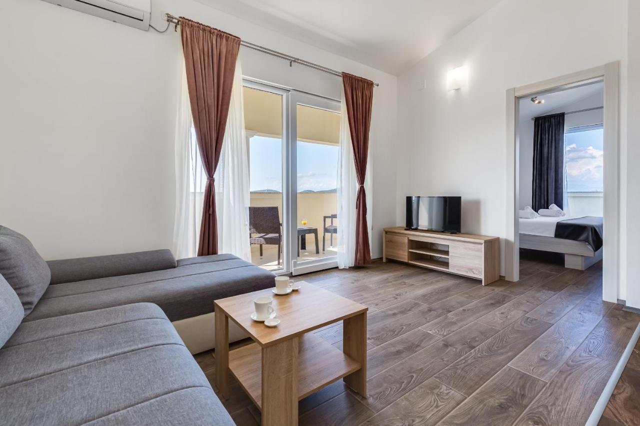 Apartman David S Bazenom Podusje Exterior photo