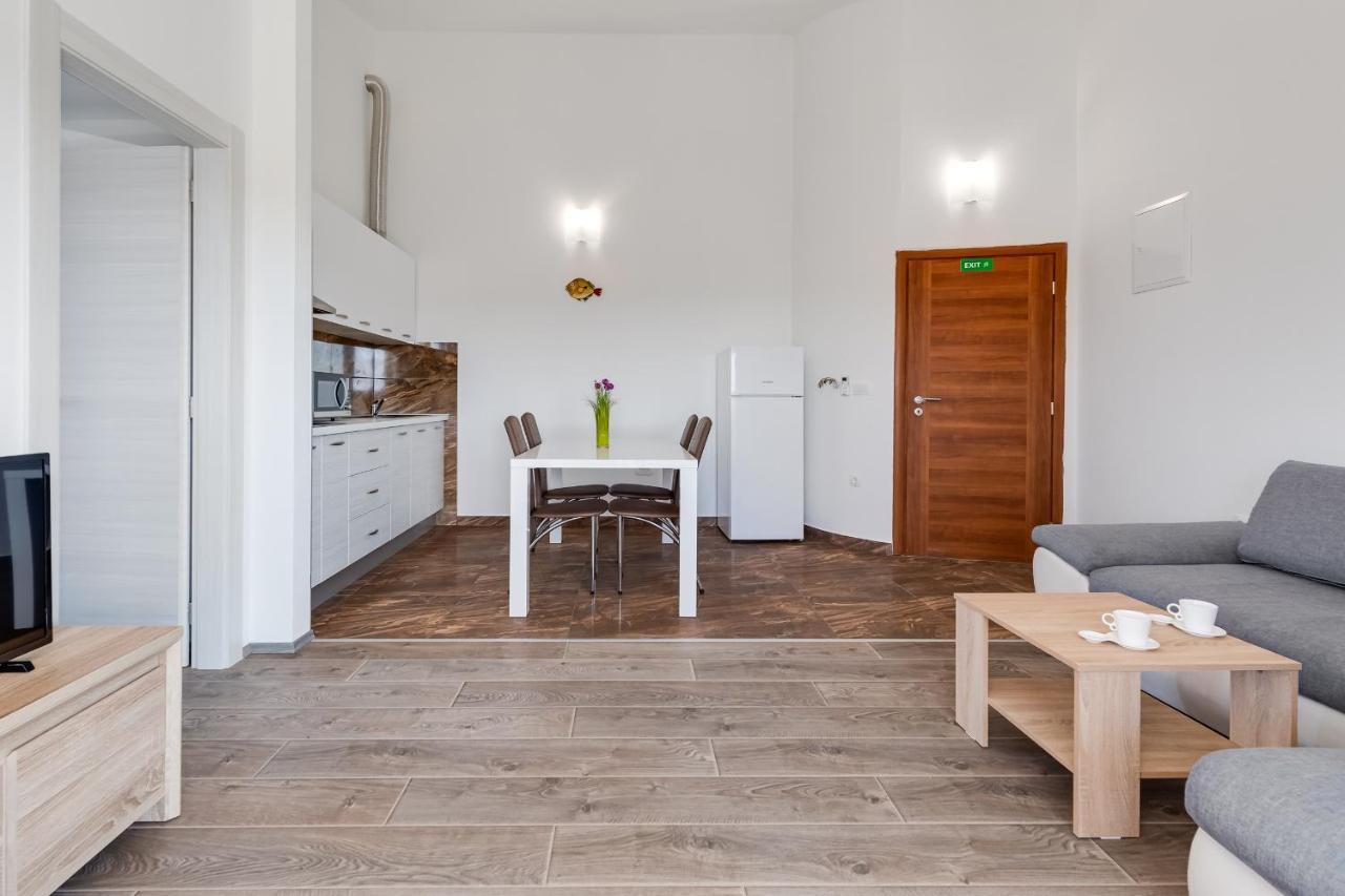 Apartman David S Bazenom Podusje Exterior photo